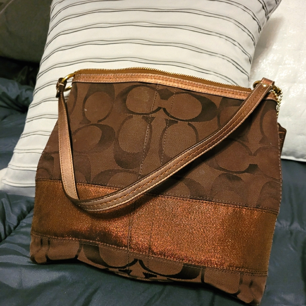 Coach Shoulder bag
